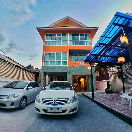 Chowdhury Boutique House Чиангмай Экстерьер фото