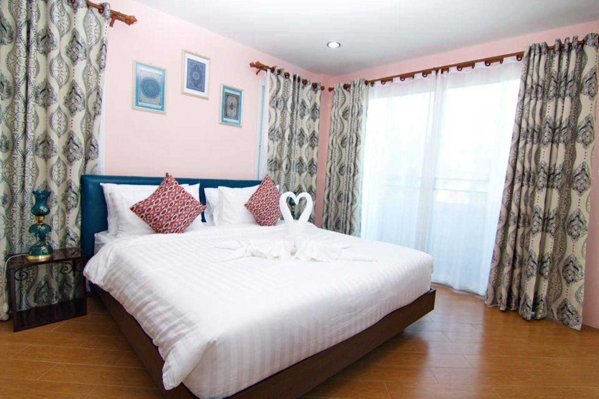 Chowdhury Boutique House Чиангмай Экстерьер фото