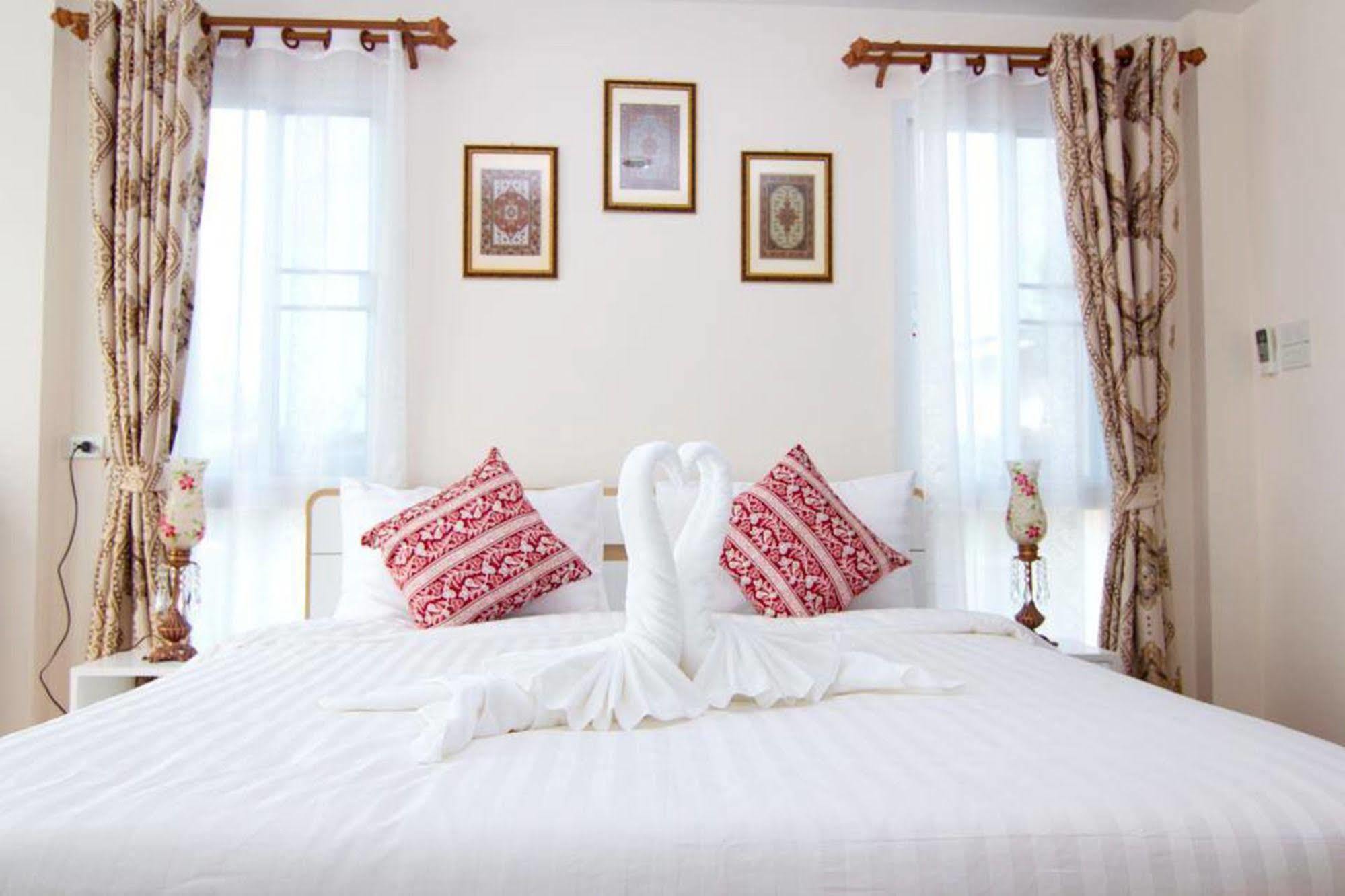 Chowdhury Boutique House Чиангмай Экстерьер фото