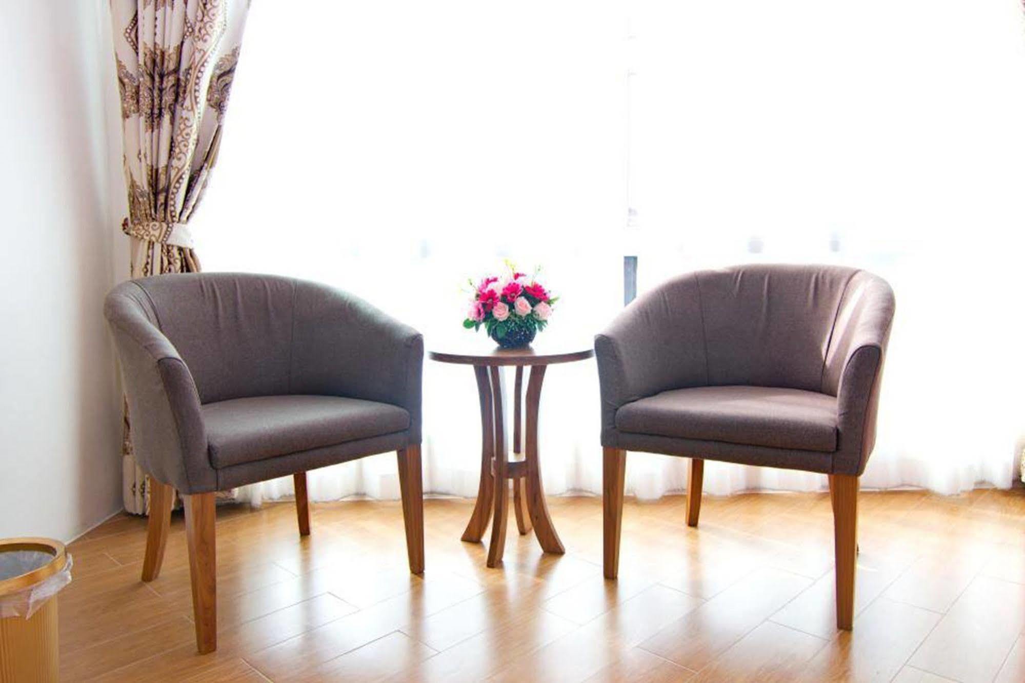 Chowdhury Boutique House Чиангмай Экстерьер фото